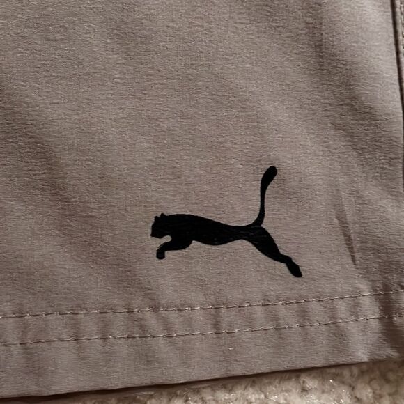 SIZE 10 BOYS PUMA DRESS SHORTS - Picture 3 of 9